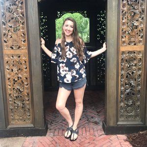 Meet your Posher, Bethany